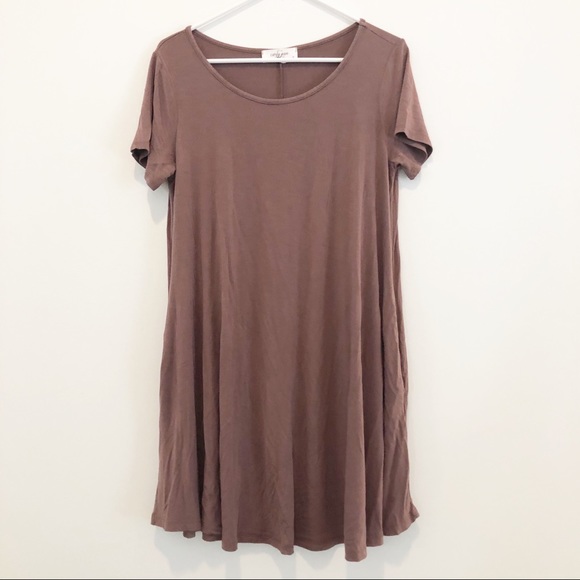 Carly Jean Los Angeles Dresses & Skirts - Super soft, comfy dress